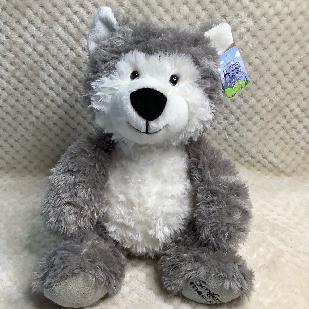 Aurora World Plush Grey Wolf Husky Smiles For MacKids Stuffed Animal with Tags